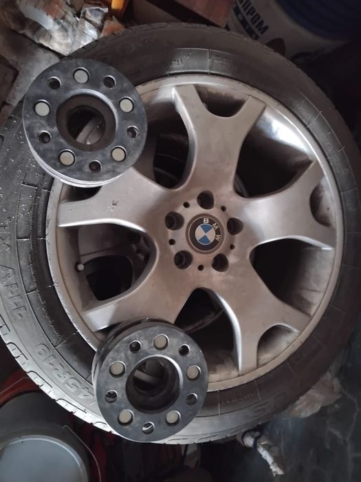 Продам диски с резиной на BMW