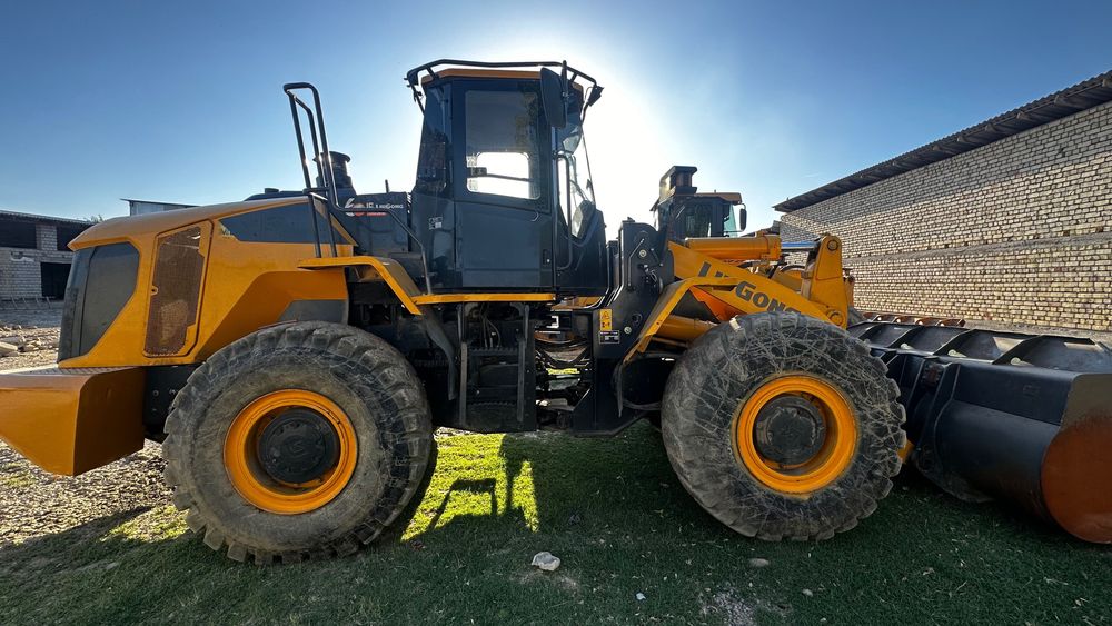 Мотор от погрузчик 3 м3