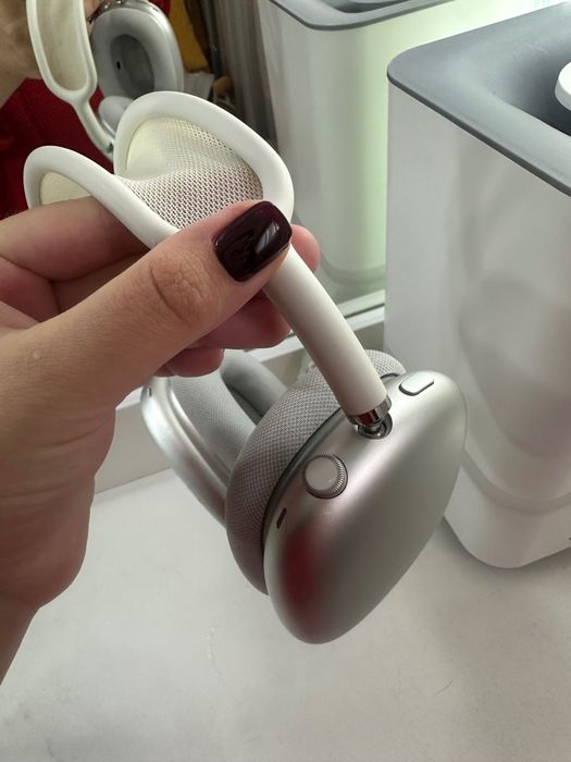 AirPods Pro Max серебристый оригинал