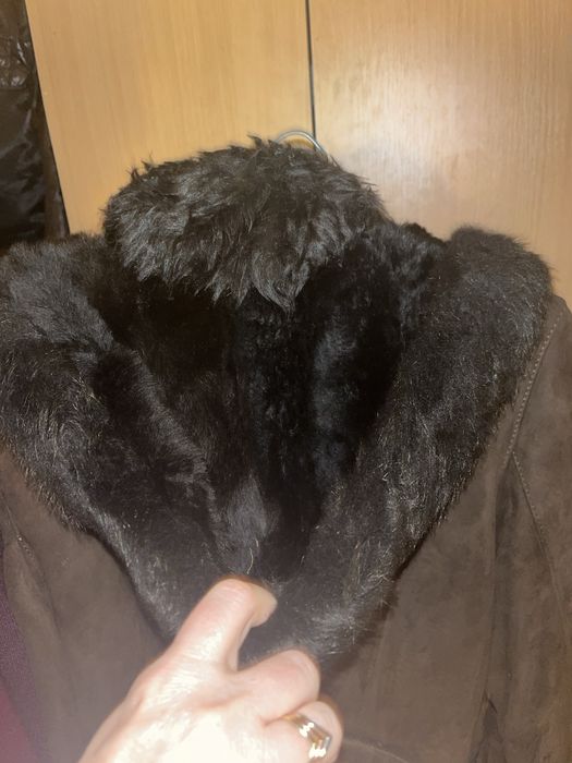 Haina de piele cu blana naturala