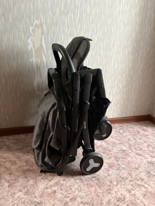 Продам коляску, детям до 2-х лет
