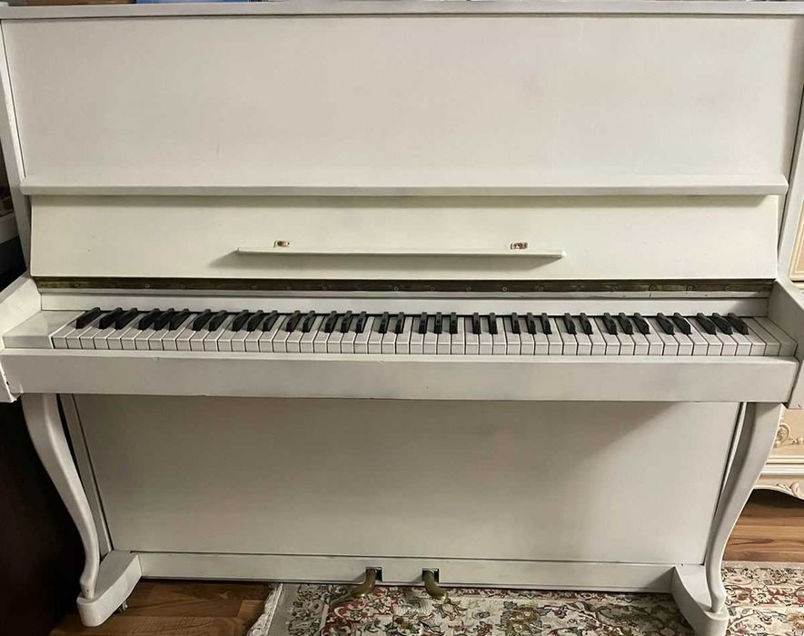 Мебель для жилой квартиры или дома