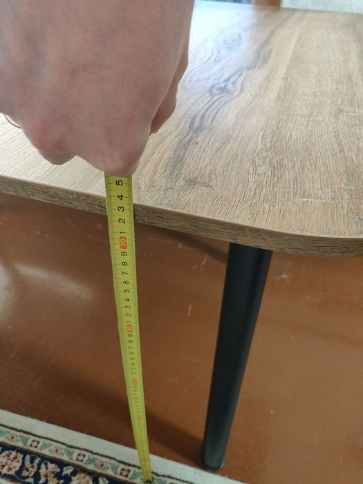 Стол для шитья  и работы