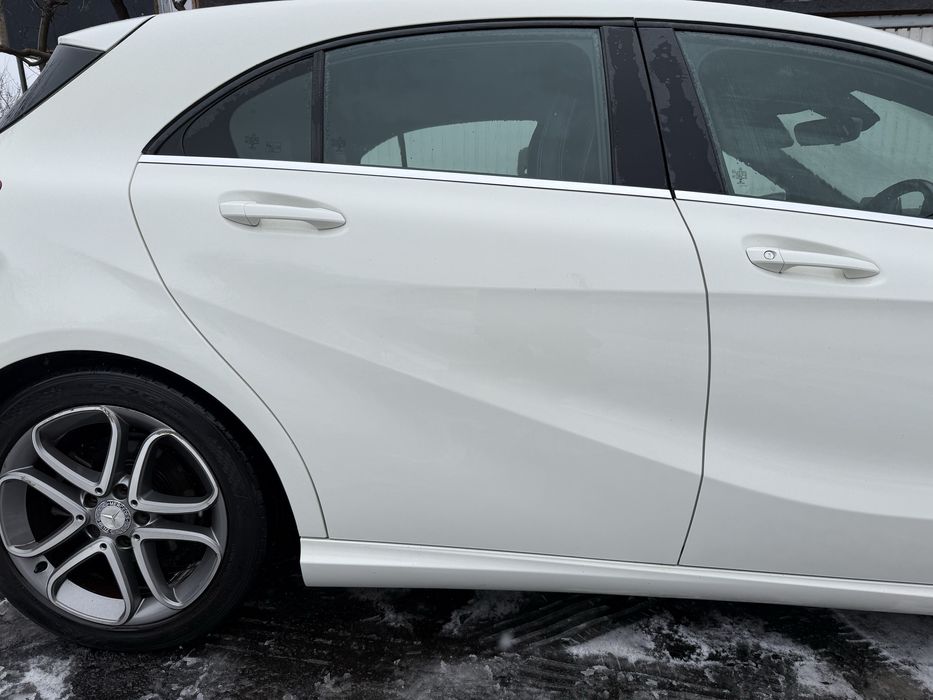 Usa portiera dreapta fata spate Mercedes w176 A class