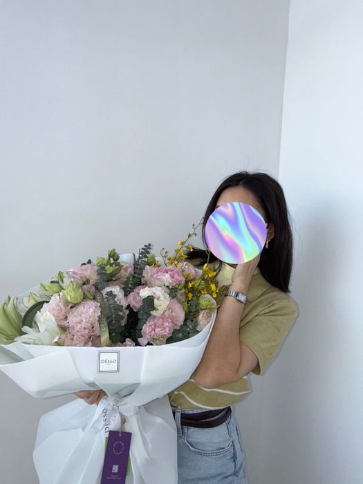 Продаю свежий букет от DESSO