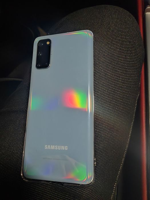 Srochni sotiladi samsung s20 256.G5