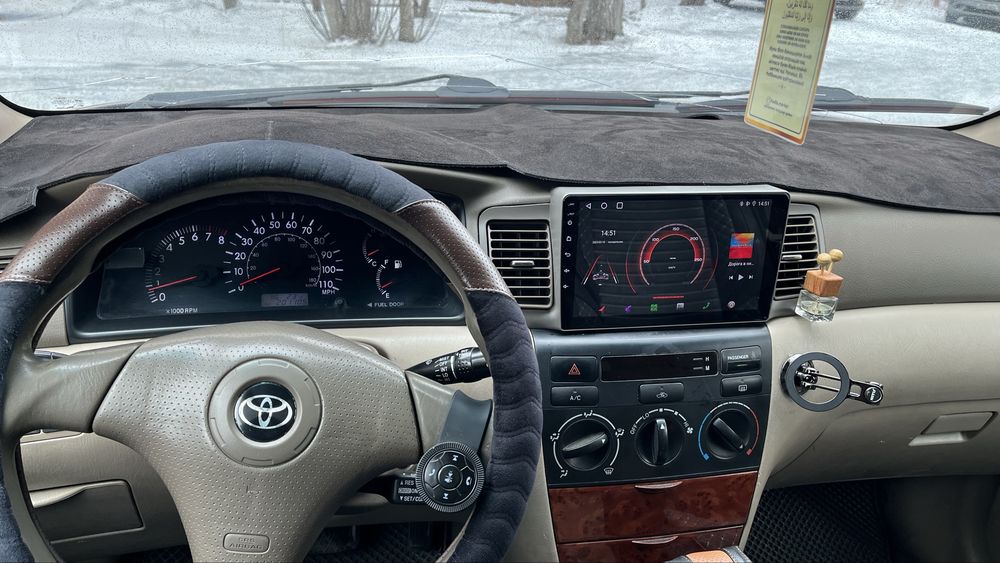 Toyota Corolla в хорошем состояний