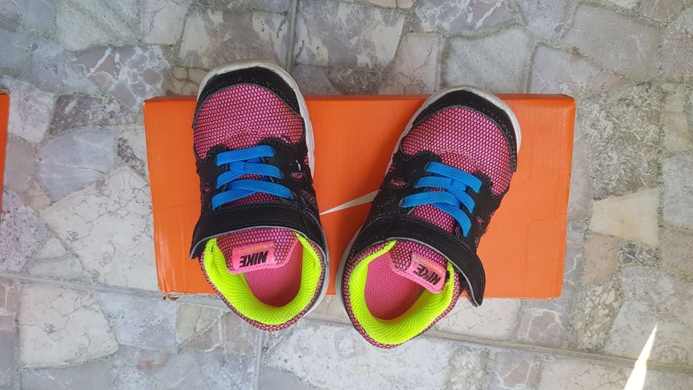 Детски маратонки за момиче Nike 23.5