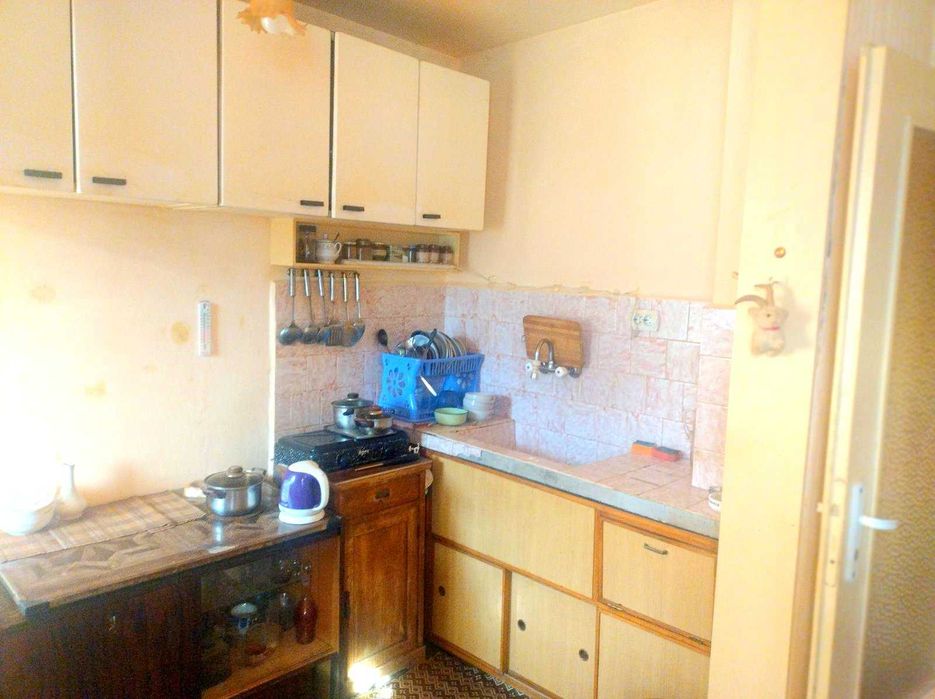 Продава се Едностаен апартамент в Тетевен - 42 кв.м за 247 €/кв.м - Снимка #5