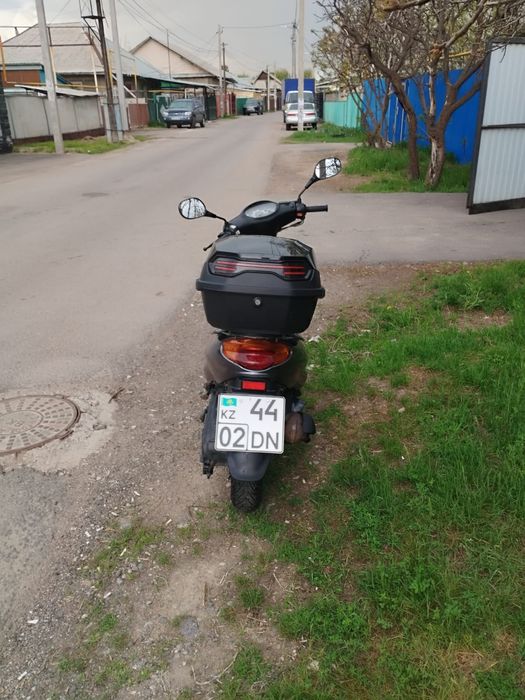 Продам скутер yamaha grand axis 100