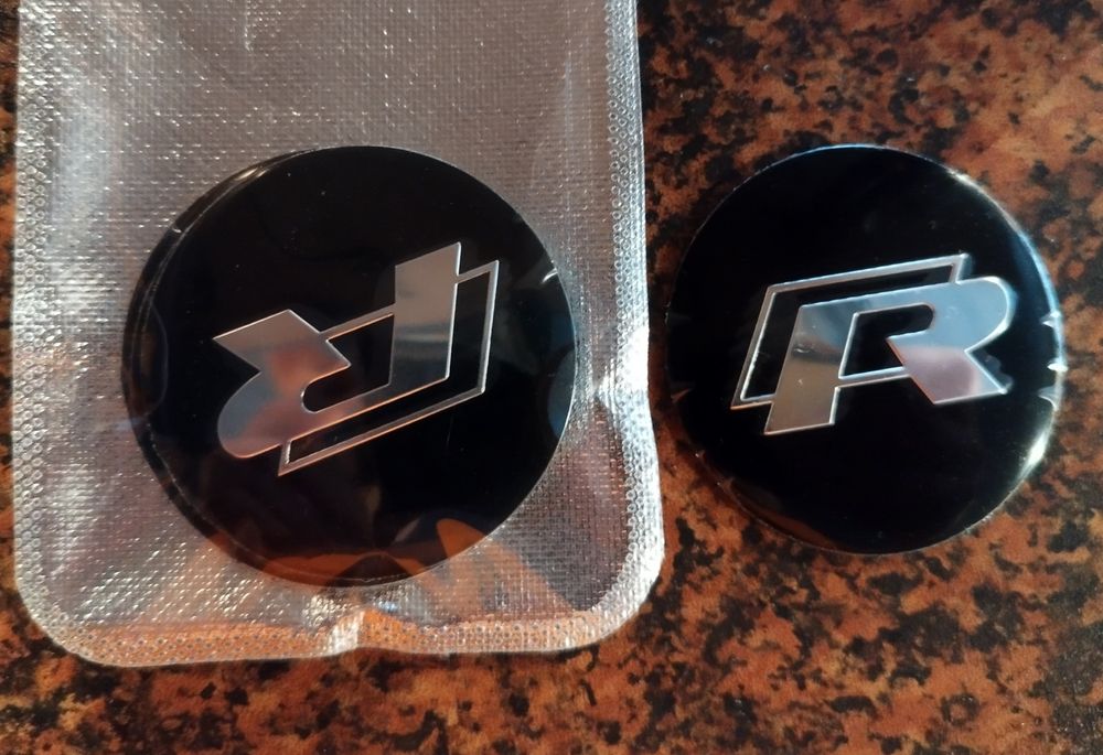 Наклейки на колпачки дисков!