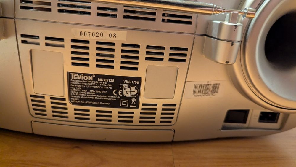 Radiocasetofon cu cd Tevion MD 82128