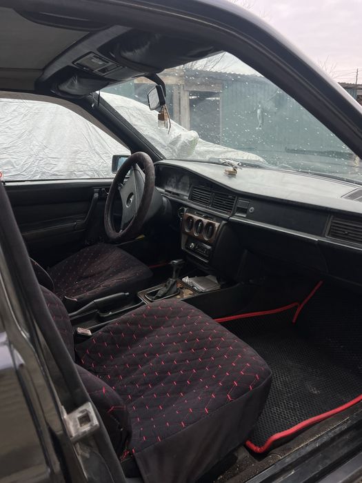 Продам Mersedes-Benz 190