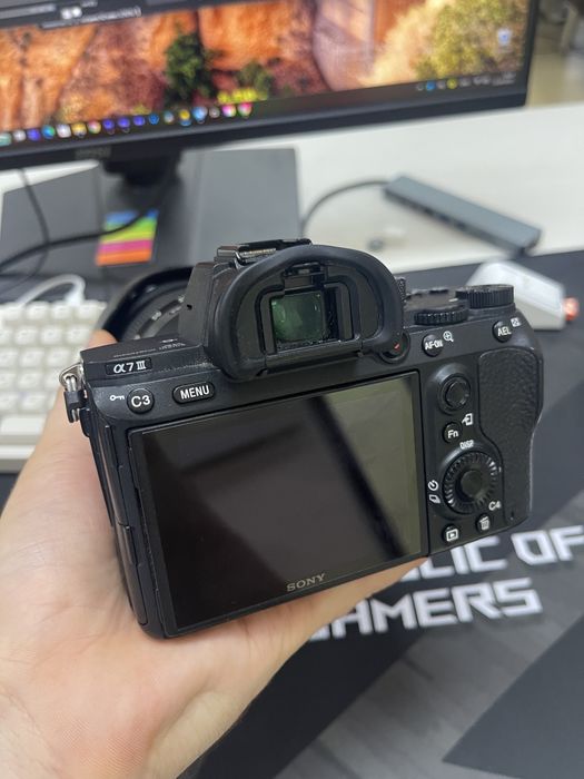Б/У Sony A7iii body (без объектива)