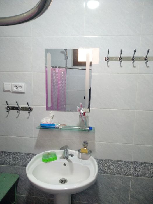 Квартира бор аеллар ва эркеларга хам. Хостел.