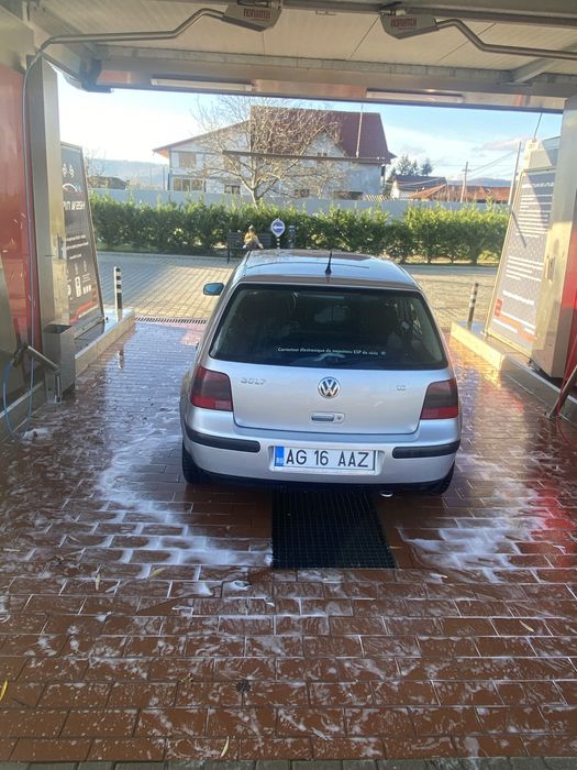 Vand scimb golf 4 1.6 16v