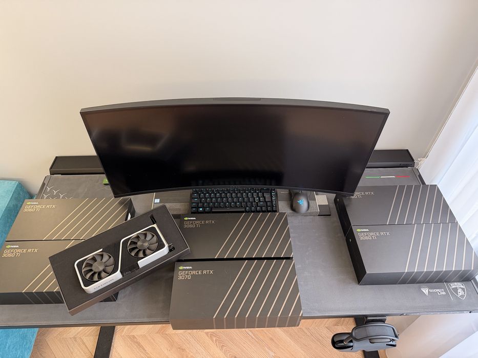 Видеокарти Nvidia GEFORCE RTX 3060TI + 3070 FE