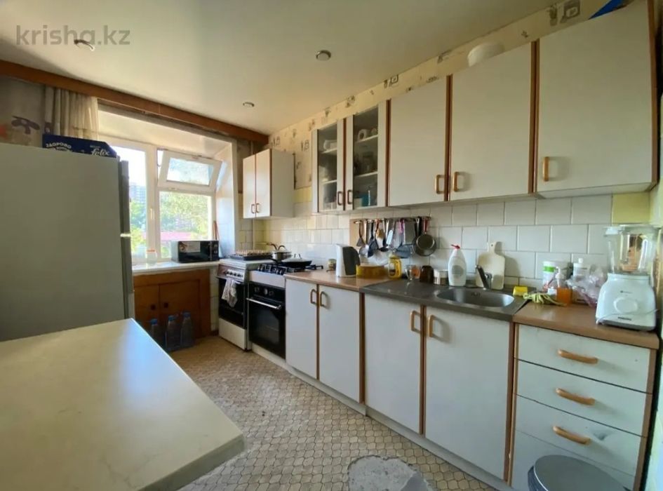 Продам 3 комнатную квартиру