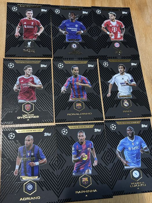 Футболни карти Match Attax Extra 25 26