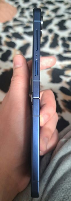 Samsung Galaxy Z Flip 7 512gb 12gb ram