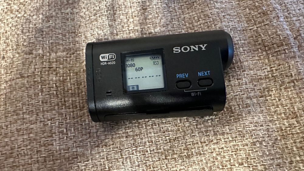 Sony HDR-AS20 - camera actiune fara acumulator