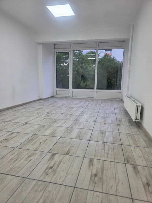 Под наем помещение /магазин/офис квартал Овча купел 1, бул. Монтевидео