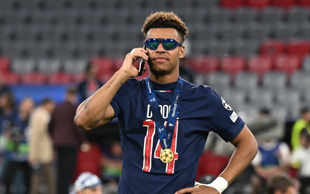 Фланелка PSG размер М