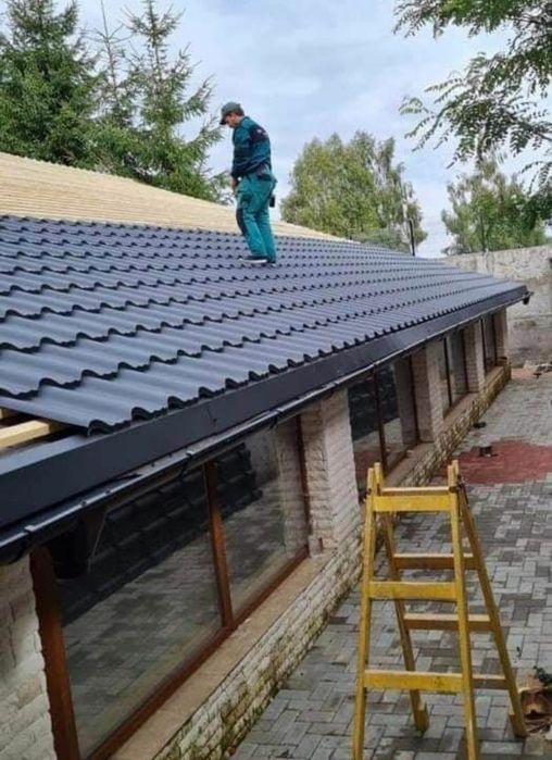 Firma de Acoperisuri si reparati de urgenta