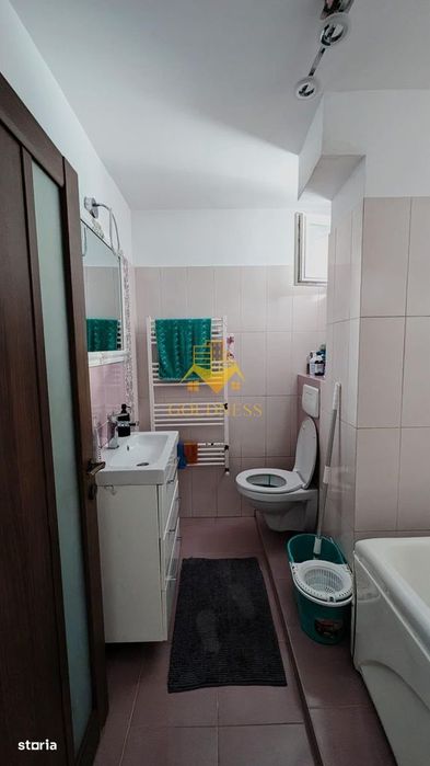 3 camere, modern, garaj, parcare, Central Zona Platinia, Motilor