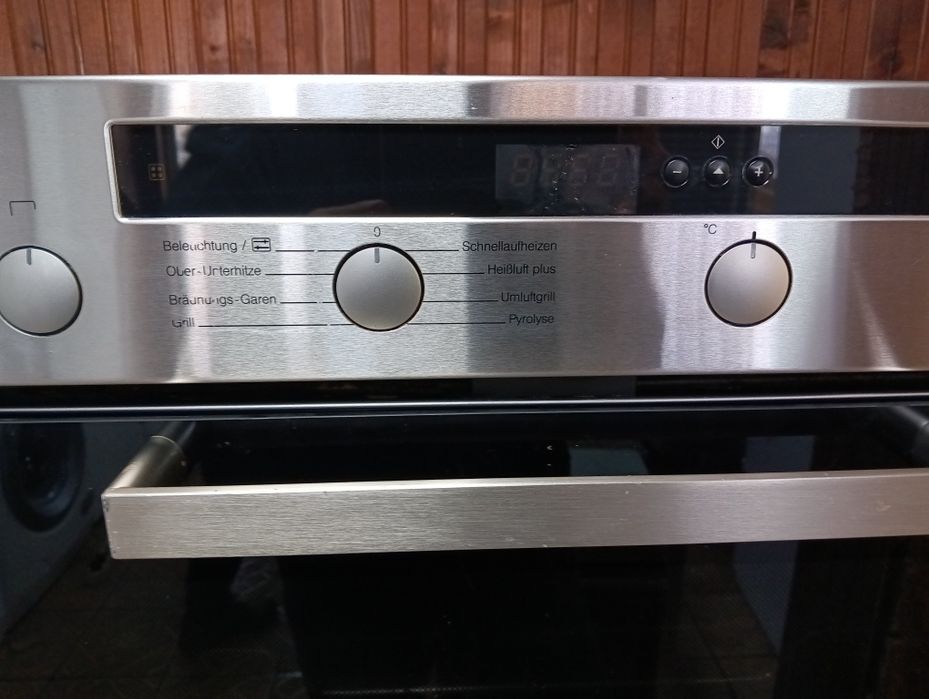 Иноксова печка за вграждане Миеле Miele  PIROLISE с 2 години гаранция!