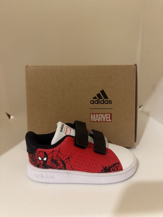 Детски обувки Adidas