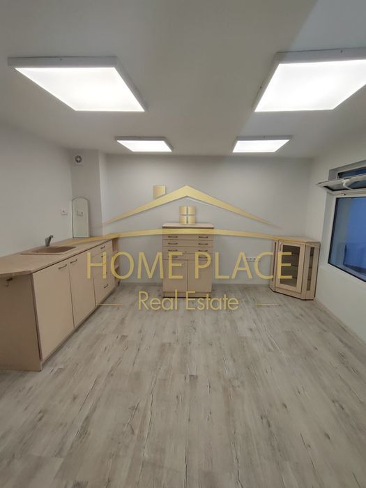 Амбулатория – помещение за здравни грижи в района на Колхозен Пазар