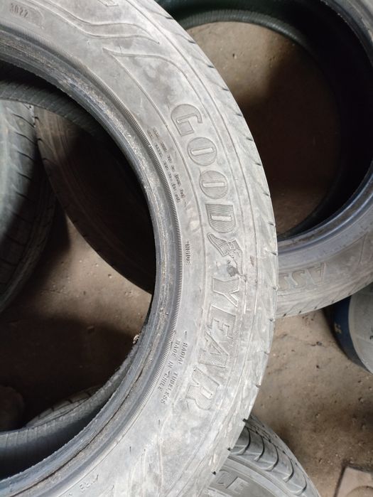 Продам шины Good Year комплект