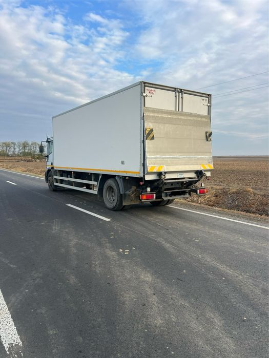 Vand iveco eurocargo 18 to frigorific cu lift