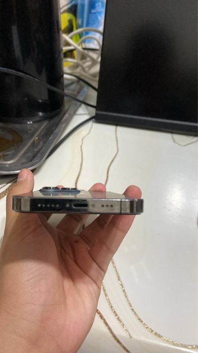 Продаю iphone 13pro