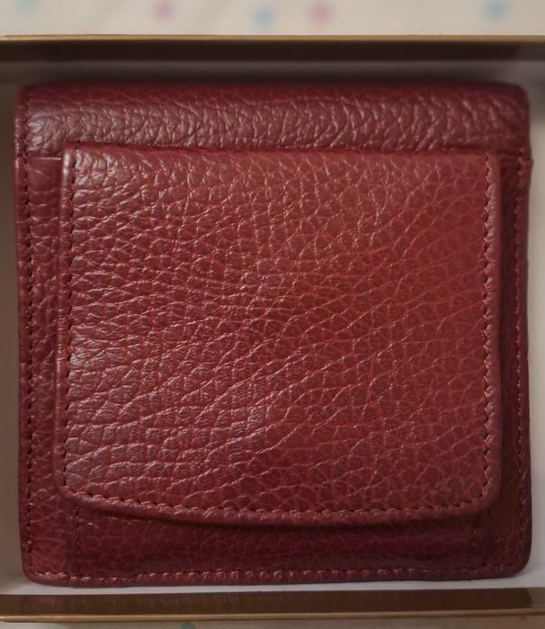 Дамско портмоне от естествена кожа