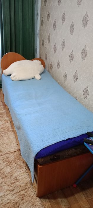 Продам кровать односпалка