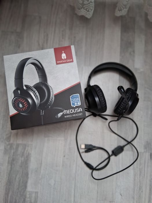 Продават се слушалки MEDUSA