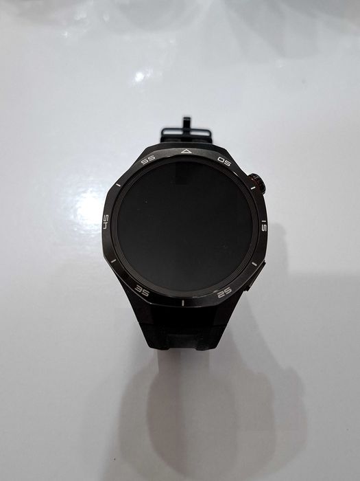 Продам смарт часы huawei GT-5 PRO