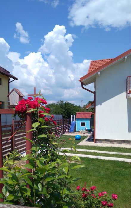 Casa de inchiriat in str. Balotesti