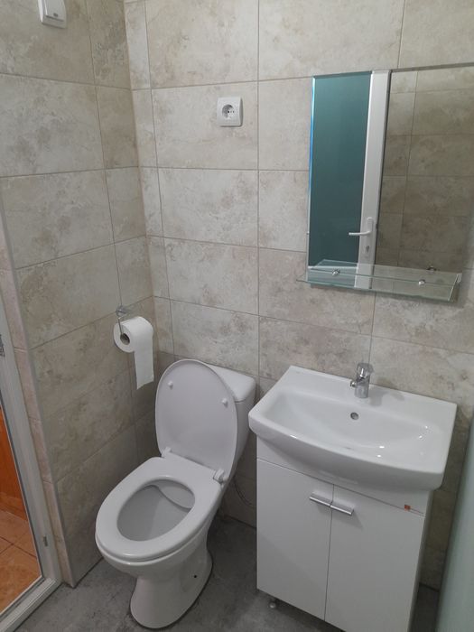 Închiriez apartament 2 camere Micalaca