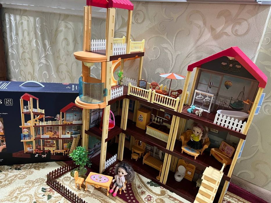 Princess House. Bolalar uchun yegib quradigan uycha