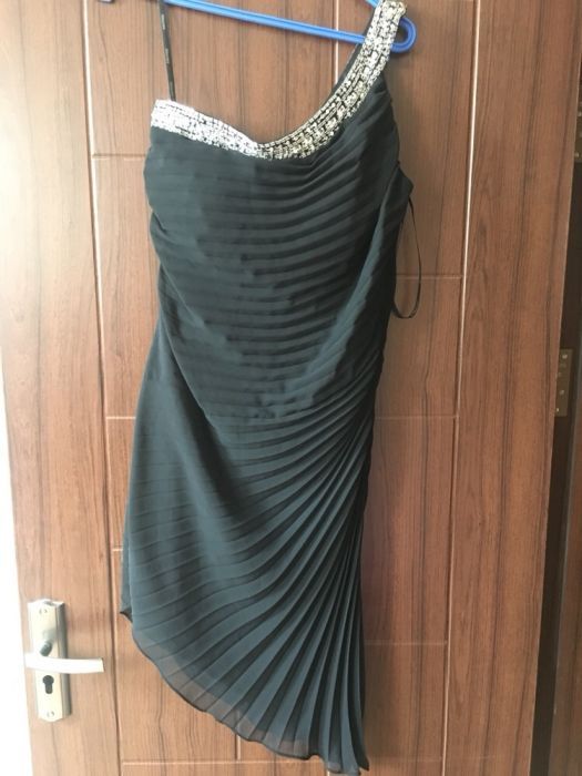 Плисирана рокля по тялото Mascara