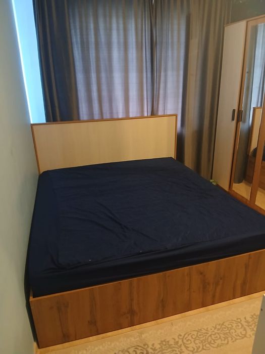 Продам спальную кровать
Размер: 200×180