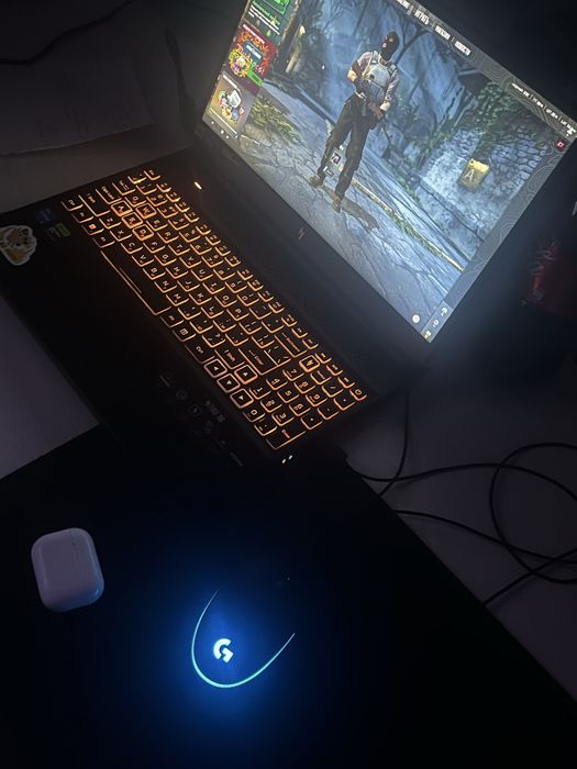 Acer Nitro 16 новый