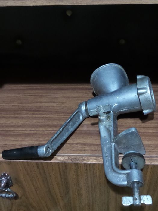 Продаю мясорубки. СССР. Доставка.