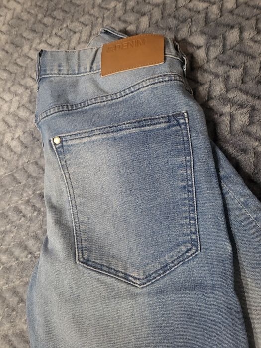 Сини дънки H&M за момче на възраст  11-12 г.