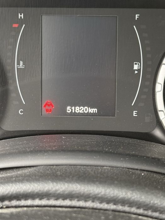 Vand JEEP RENEGADE , fabricatie 2019, motor 1.0i , 4400 Euro ( NU 8400 Euro)