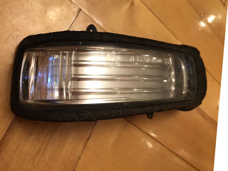 Продам повторитель на Toyota Rav 4