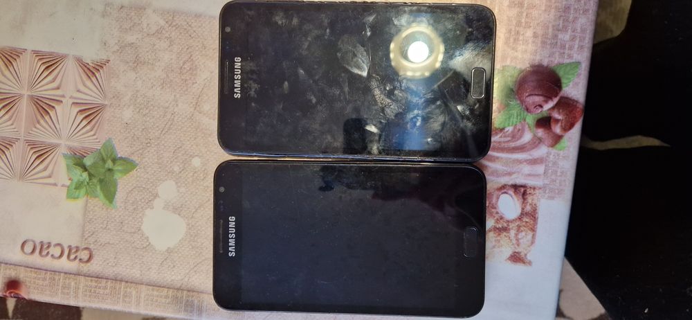Продавам samsung galaxy note